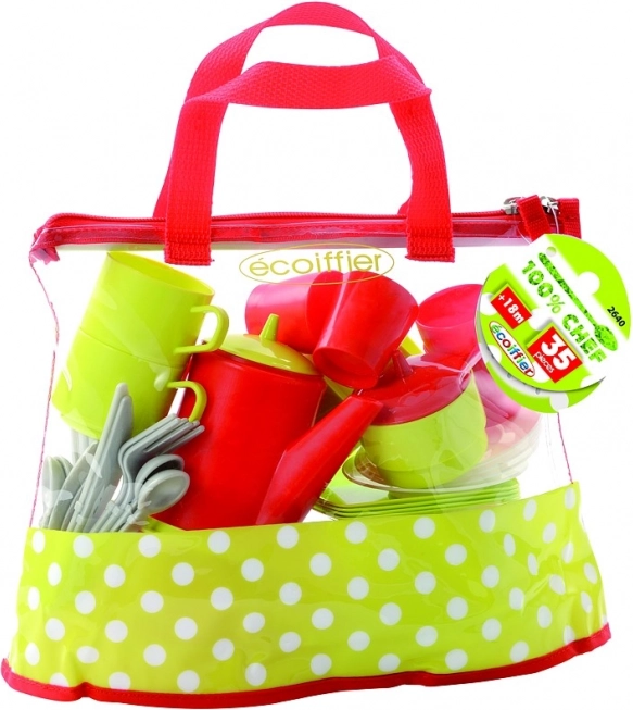 Čajový servis a sada nádobí pro děti