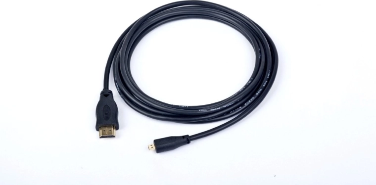 HDMI na HDMI Micro kabel v2.0 1.8M s pozlacenými koncovkami