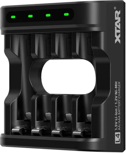 Nabíječka akumulátorů XTAR L4 pro Li-ion 1,5 V a Ni-MH AA/AAA