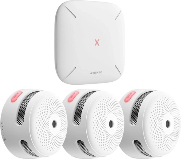 Sada chytrých detektorů kouře X-Sense FS31 (3× XS01-M + základna SBS50)