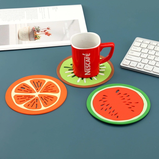 Sada podtácků z PVC 15 cm – 3 ks, mix designů