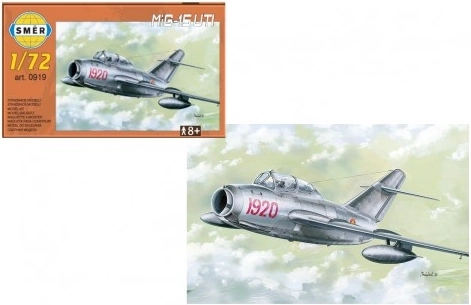 Plastový model letadla MiG-15 UTI 1:72