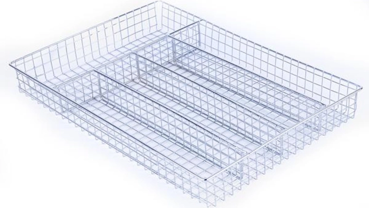 Drátěný příborník s 5 přihrádkami, pochromovaný kov 25,8 × 36,5 × 4,4 cm