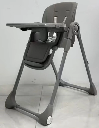 Jídelní židlička Savro, šedá