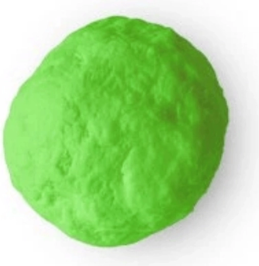 Odolný psí míček WACKYwalk'r M – zelený