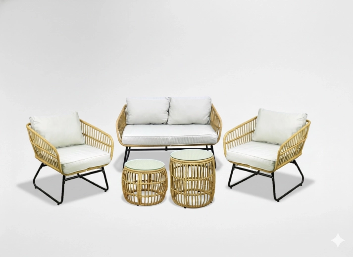 Zahradní ratanový set se stolečky a šedými polštáři, 2 křesla a dvojsedačka