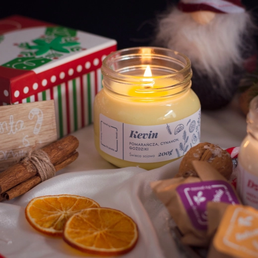 Vonná svíčka Premium Kevin – ruční výroba z Polska