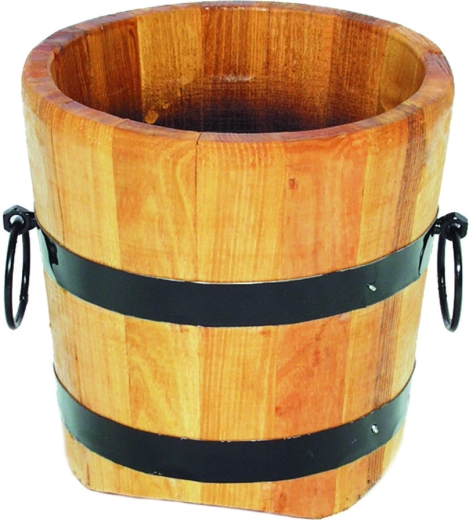 Dřevěný květináč 30 × 30 cm s kovovými obručemi