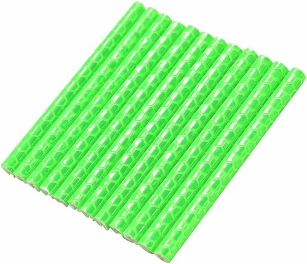 Zelené reflexní trubičky na špice kola