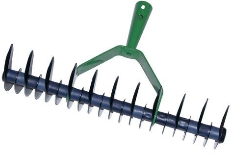 Oboustranný provzdušňovač trávníku 36 × 13 cm bez násady