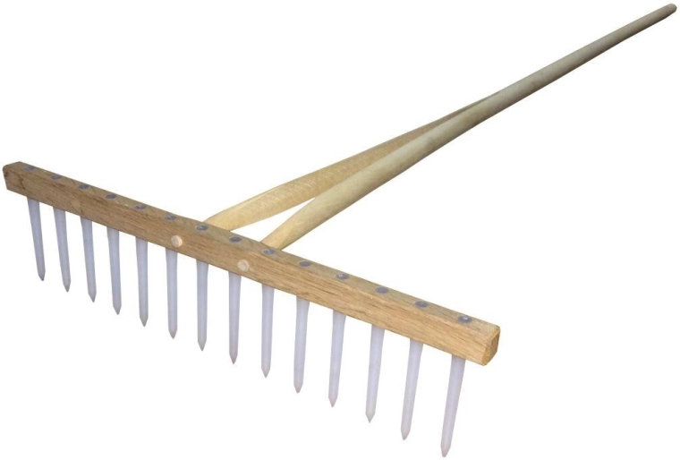 Dřevěné hrábě s plastovými zuby, 48 cm, 14 kolíků