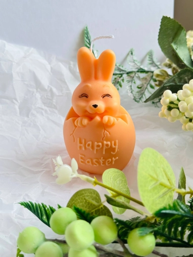Ručně vyráběná sójová svíčka Zajíček ve skořápce