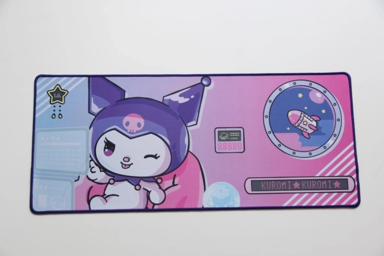 Hello Kitty herní podložka na stůl jumbo Kuromi