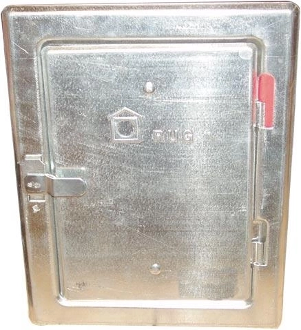 Komínová dvířka pozink 140 × 205 mm