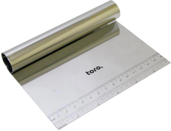 Nerezová kuchyňská lopatka a sekáček se stupnicí