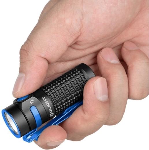 Olight Baton 4 – kompaktní nabíjecí LED svítilna 1300 lm