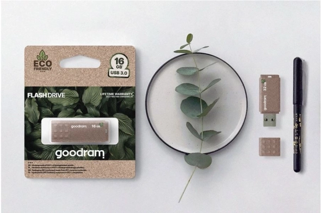 UME3 Eco Friendly 32GB paměťová karta