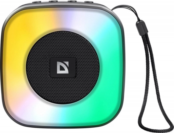 Vestavěný MP3 přehrávač a FM rádio