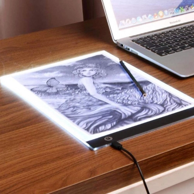 Svítící LED deska na obkreslování