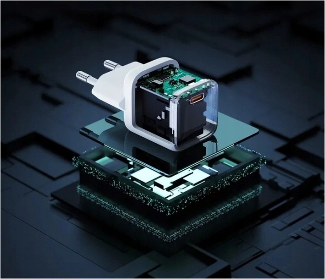 Bílá GaN USB-C nabíječka Aukey Omnia II Mini 30W