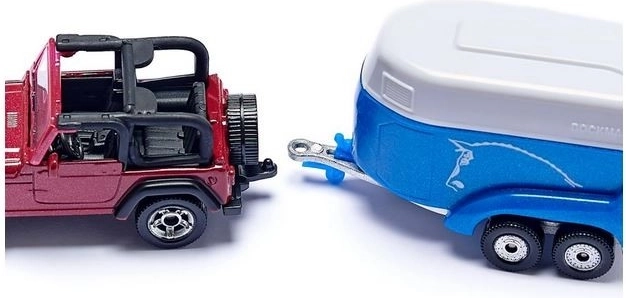 Jeep a přívěs připravené na dobrodružství