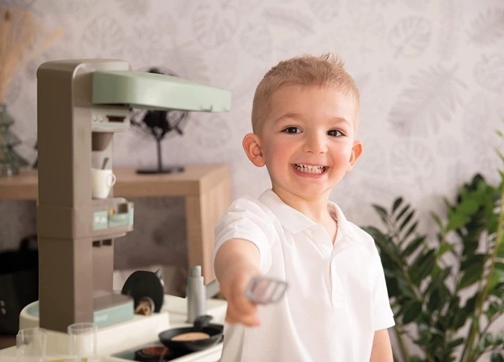 Integrovaný kávovar a výrobník sodovky