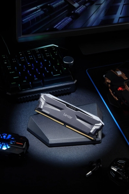Paměť Lexar ARES DDR5 RGB 32GB (2x16GB) 6800MHz černá