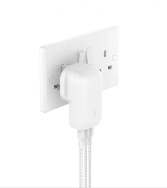 Nabíječka Belkin BOOSTCHARGE 67W USB-Cx3 bílá