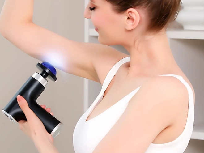 Výkonná masážní pistole s hřejivou a chladicí funkcí