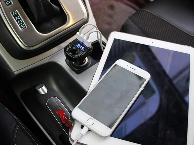 FM Bluetooth autotranstiter a nabíječka 2x USB
