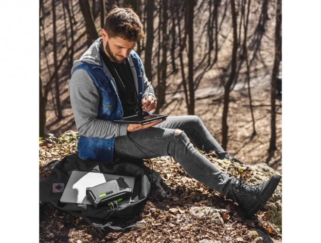 PowerBoost startovací zařízení a powerbanka 16000 mAh