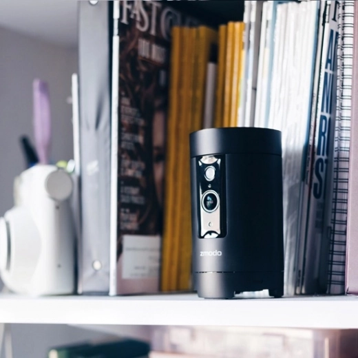 Vestavěné úložiště, monitoring klimatu a Bluetooth audio