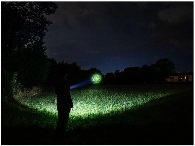 1200mAh reflektor se světlem
