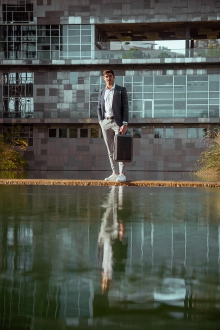 Batoh proti krádeži BOBBY BIZZ 2.0 GREY