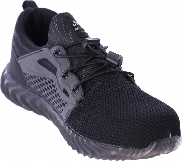 Ocelová špice a ochrana proti propíchnutí