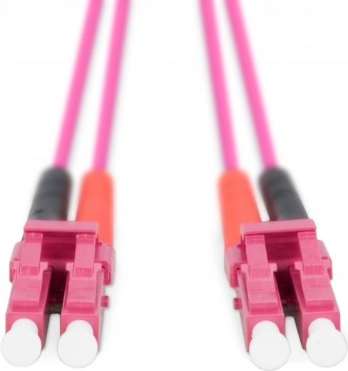 Rychlý a spolehlivý přenos díky OM4