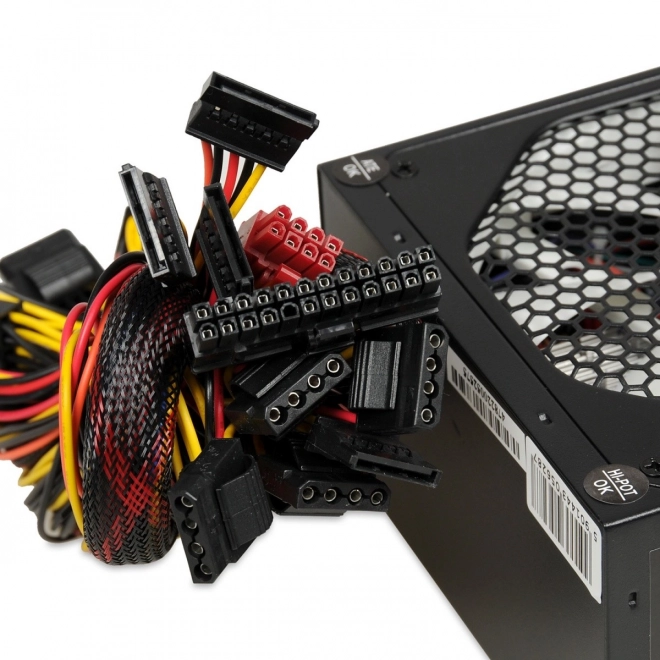 Napájecí zdroj iBOX Aurora 600W s ventilátorem