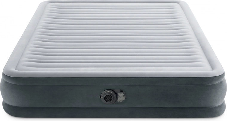 Vestavěná elektrická pumpa – nafouknete za pár minut