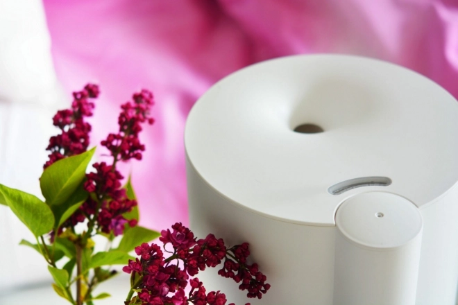 Zvlhčovač vzduchu s aroma difuzérem AHA501