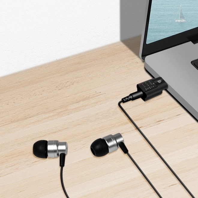 Audio adaptér USB-C/M na 3.5mm/F s DAC a EQ