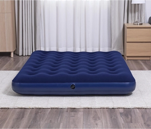 Flockovaný, měkký povrch pro pohodlný spánek