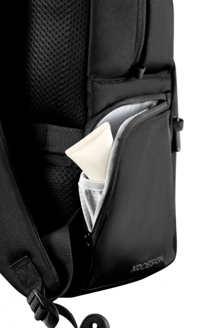 Městský batoh XD DESIGN Soft Daypack – černý, na 16'' notebook