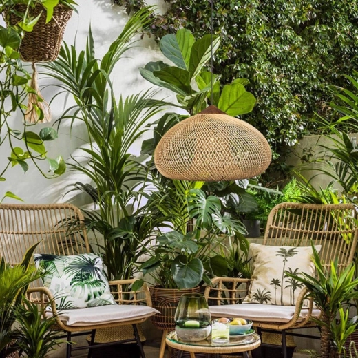 Ladí s přírodním i moderním stylem