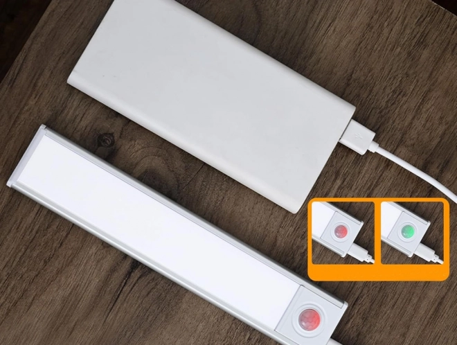 USB LED lampa se senzorem 30cm