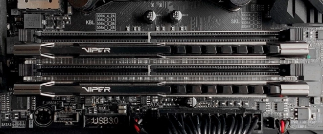 Paměť DDR4 Viper Steel 64GB 3600 MHz CL18 šedá