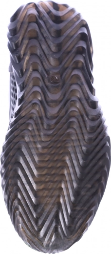 Protiskluzná a pružná podrážka