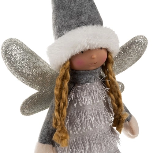 Zimní outfit v šedobílé