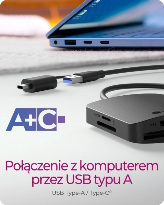 Univerzální čtečka karet USB 3.0 s Typ-C a Typ-A