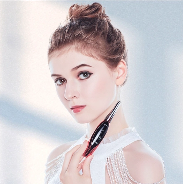 Xiaomi inFace Eyelash Curler - červená