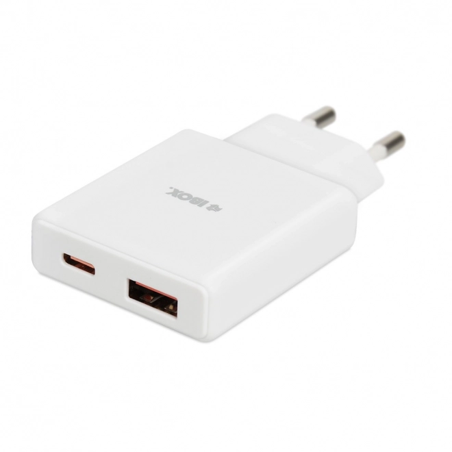 Rychlá nabíječka USB-C 30W